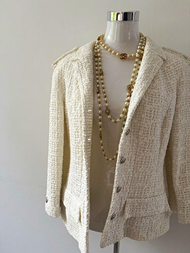 Chanel tweed blazer - chanel,